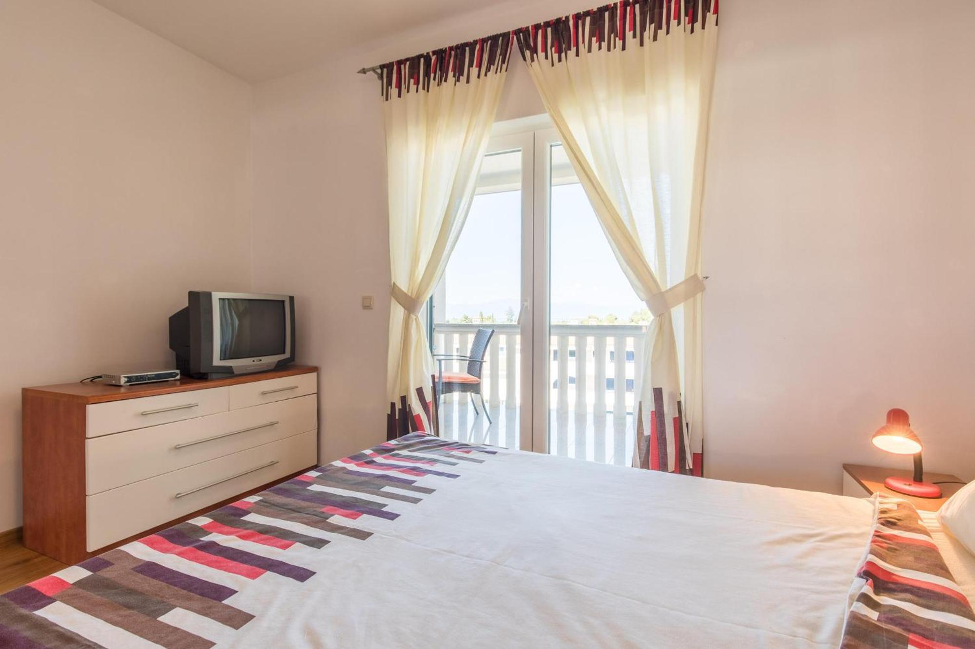 Holiday Home Ore Малинска Экстерьер фото