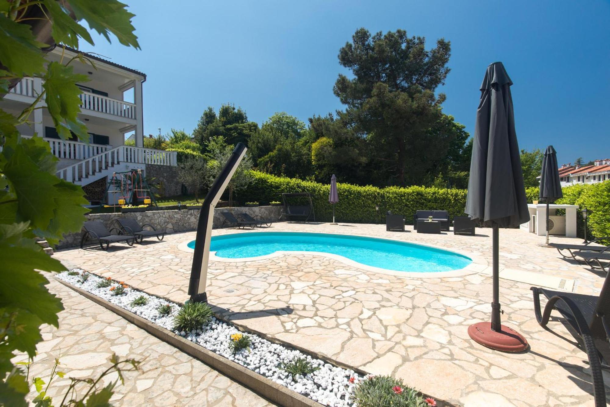 Holiday Home Ore Малинска Экстерьер фото