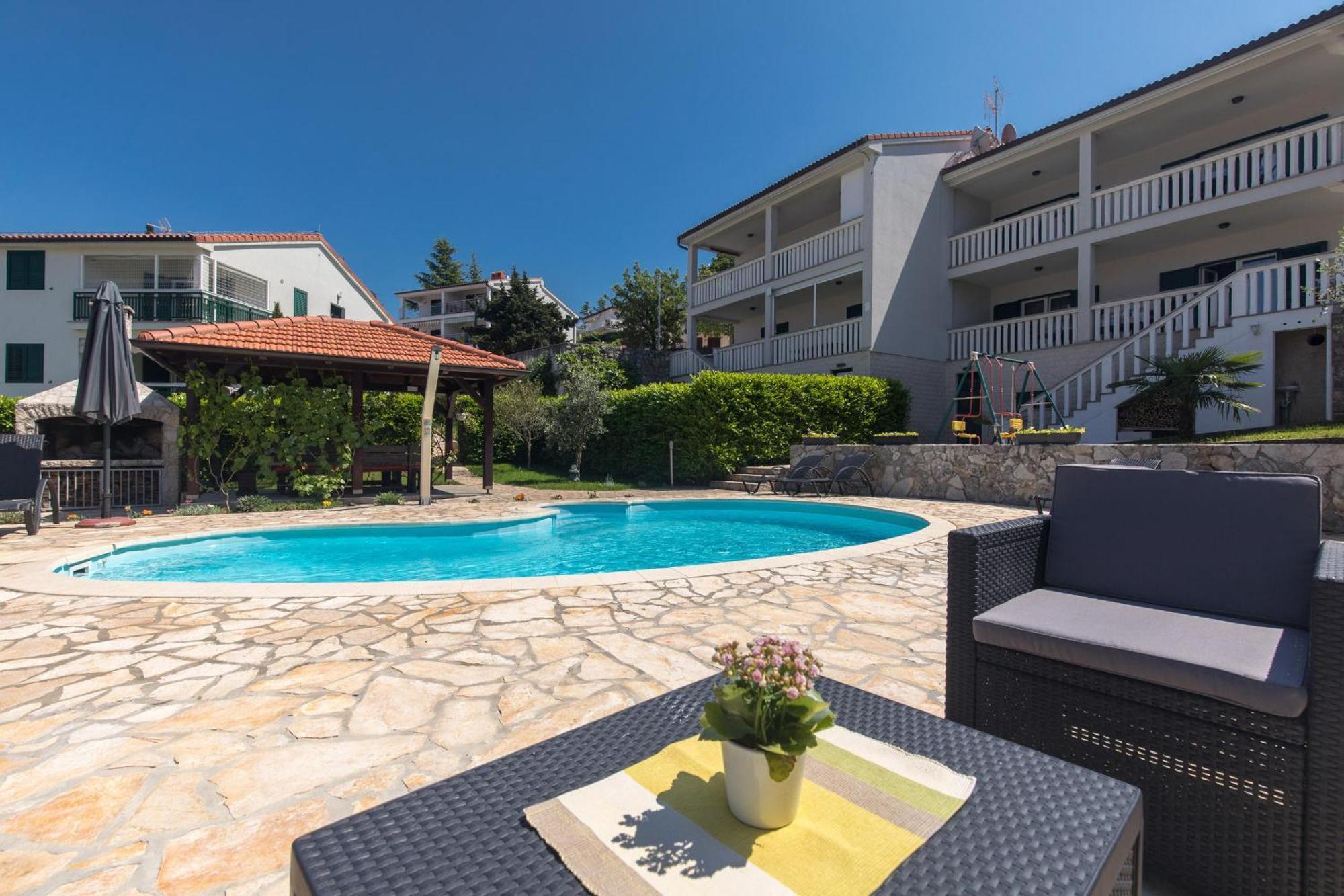 Holiday Home Ore Малинска Экстерьер фото